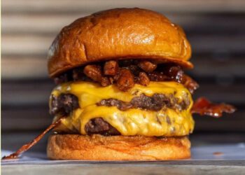 Hundred Burgers: De Valencia al Mundo con la Mejor Hamburguesa