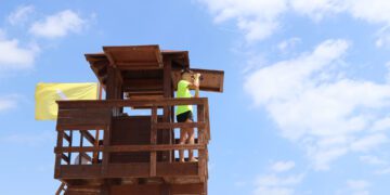 Las playas de Sagunto dispondrán de salvamento y socorrismo durante la Pascua y el puente del primero de mayo