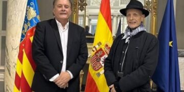 Muere Juan Ramón, hermano del cantante Francisco y figura destacada de la música valenciana, hace 6h se despedía en sus redes