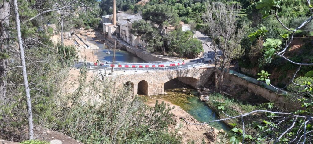 La Diputació de Valéncia abre al tráfico el puente de la Jarra en Buñol 3 Jarra