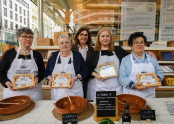 La titaina del Cabañal conquista el Mercado de Colón: Laura Bolea gana el V Torneo de Titaina Valenciana en Mi Cub