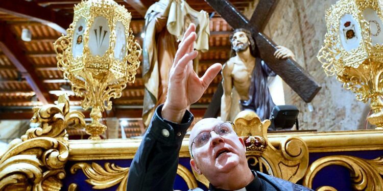 “Aquí la fe se hace cultura” José Gerónimo Tébar, prior Semana Santa Marinera