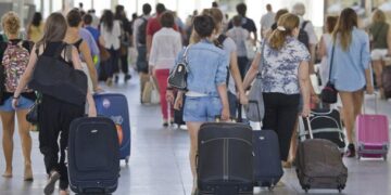 Renfe garantiza la devolución segura de los equipajes tras la evacuación de trenes por el apagón