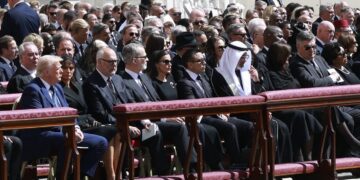 Funeral del Papa Francisco: una delegación española sin Sánchez, pero con los Reyes y Trump en primera fila