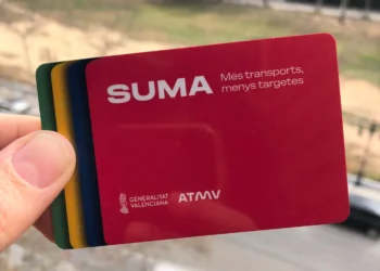 Como recargar y renovar tu tarjeta abono de transporte gratuito en la Comunitat Valenciana Suma