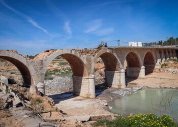 La alcaldesa de Torrent, Amparo Folgado, exige al Gobierno la suspensión inmediata de las reglas fiscales para los municipios afectados por la DANA 3 La alcaldesa de Torrent, Amparo Folgado, exige al Gobierno la suspensión inmediata de las reglas fiscales para los municipios afectados por la DANA