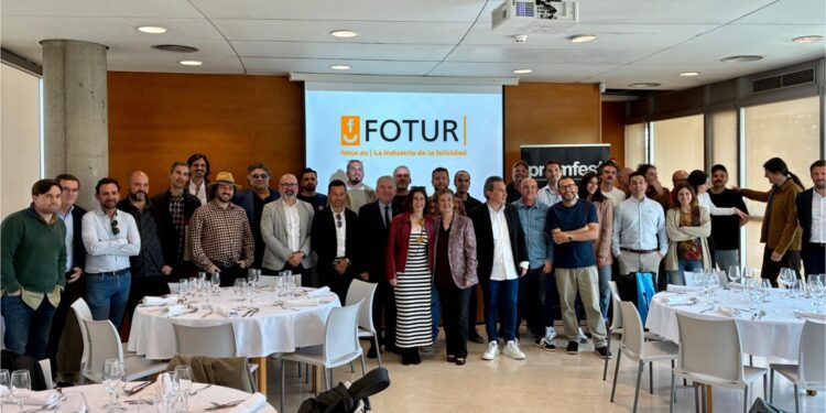 FOTUR y Promfest reúnen a los promotores de 40 festivales de música de la Comunitat Valenciana