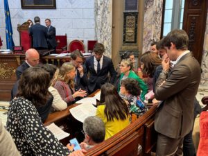 "Las pedanias del sur somos Valencia" el grito desesperado a los políticos en el Pleno municipal sobre reconstrucción tras la #DANA 2 WhatsApp Image 2025 04 11 at 13.27.35