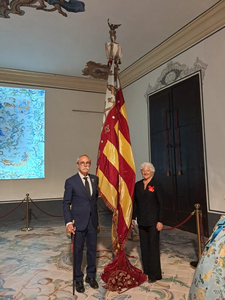 La processó de Sant Jordi recorre el cor del Cap i Casal
