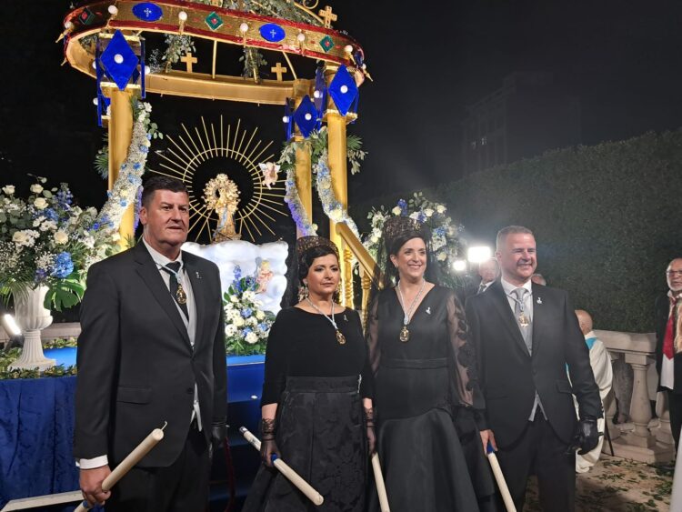 La Moreneta celebró su Baixà del Santuario de Cullera a la población