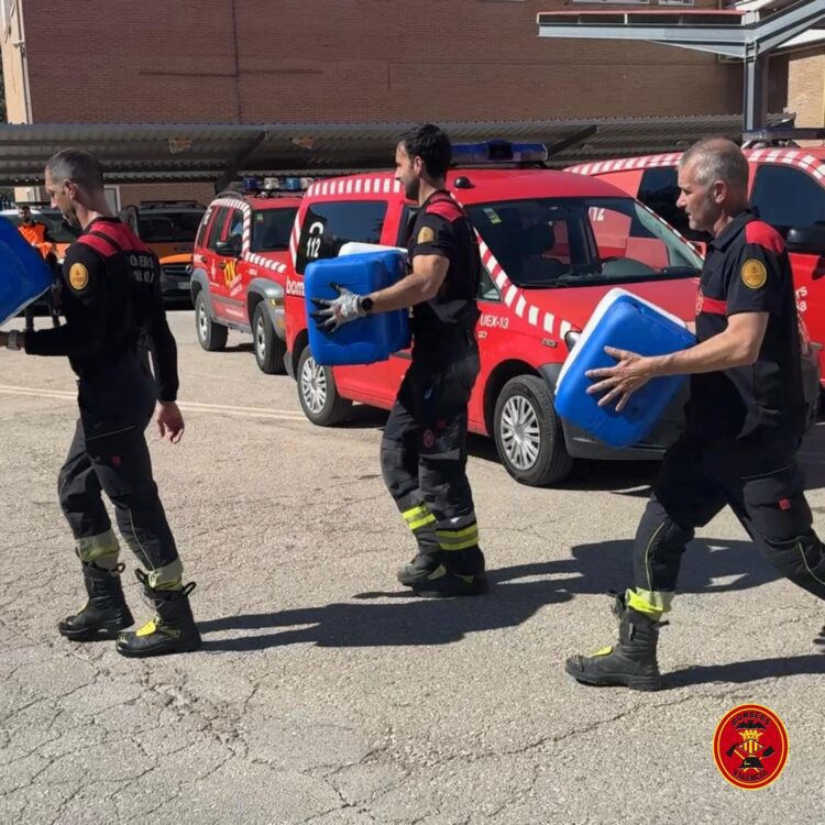 Intensa jornada de los Bomberos ayer: rescate en ascensores, llevar combustible a generadores,…
