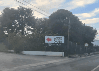 Valencia concluye la retirada de más de 3.500 vehículos dañados por la DANA