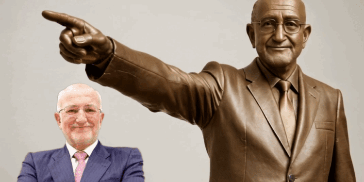 ¿Le harías una estatua a Juan Roig por sus contribuciones a Valencia? 1 ¿Le harías una estatua a Juan Roig por sus contribuciones a Valencia?