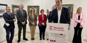 La Diputación de Castellón abre las puertas de la exposición 'Mirant a Lledó'