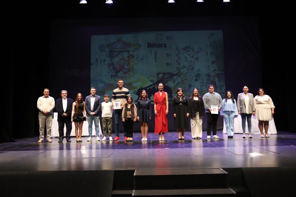 Gala de los 1 de Juntas Locales Falleras 5 gala de los 1.4