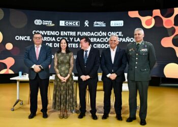 La Guardia Civil y entidades sociales firman un protocolo por la inclusión de personas con discapacidad visual