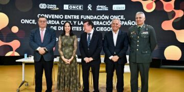 La Guardia Civil y entidades sociales firman un protocolo por la inclusión de personas con discapacidad visual