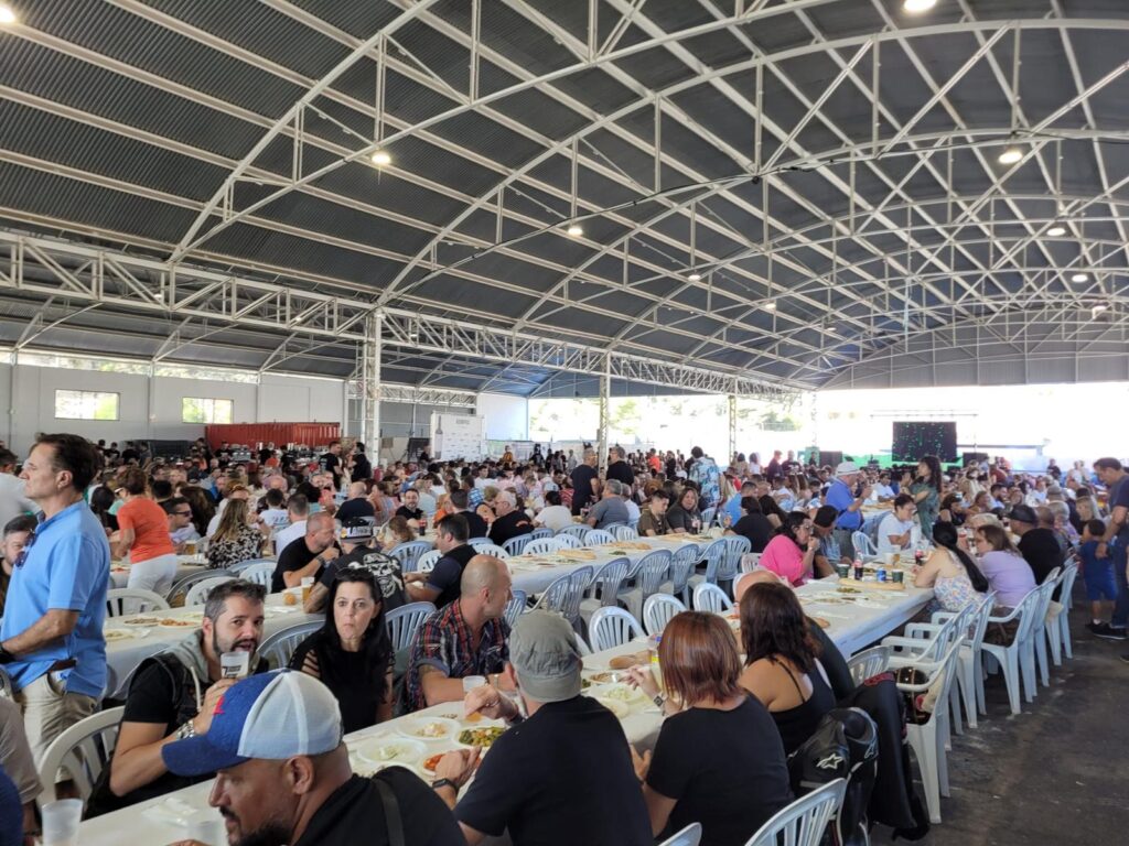 Xeraco celebra el 1 de mayo con el almuerzo más grande de la historia valenciana 4 mayor almuerzo de la Comunitat Valenciana 2