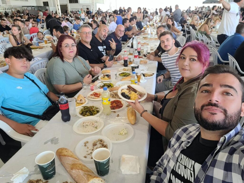 Xeraco celebra el 1 de mayo con el almuerzo más grande de la historia valenciana 7 mayor almuerzo de la Comunitat Valenciana 5