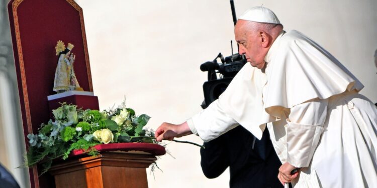 Lo Rat Penat llamenta profundament el decés del Papa Francesc 1 Lo Rat Penat llamenta profundament el decés del Papa Francesc