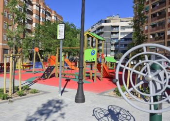 Favara estrena su nueva plaza peatonal tras una inversión de 900.000 euros