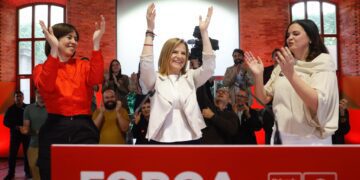 Lo Rat Penat estudia denunciar a Pilar Bernabé per atentar contra el patrimoni immaterial dels valencians