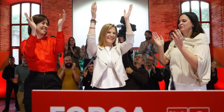Lo Rat Penat estudia denunciar a Pilar Bernabé per atentar contra el patrimoni immaterial dels valencians
