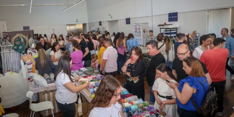 El II Showroom Fallero de Torrent recibe más de 11.000 visitantes 1 El II Showroom Fallero de Torrent recibe más de 11.000 visitantes