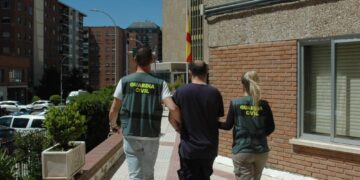 La Guardia Civil detiene a un terrorista extranjero que estuvo integrado en la organización terrorista DAESH