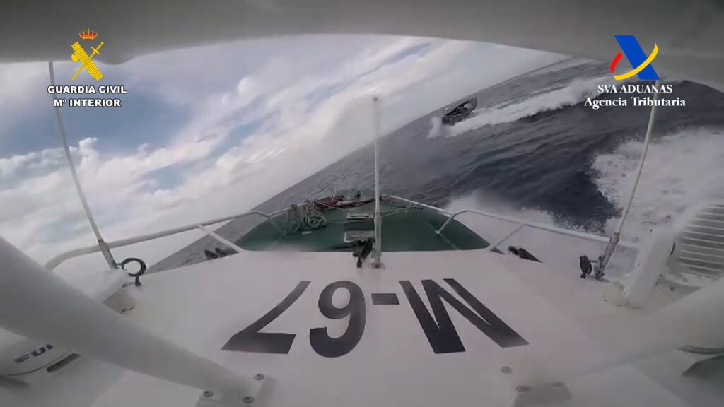 Intervenidas 6 embarcaciones dedicadas al narcotráfico en el mar de Alborán y detenidas 4 personas por drogas y contrabando 3 2025 05 18 intervencion alboran 01