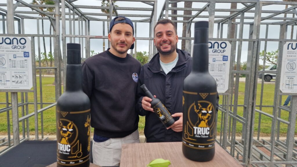 Éxito rotundo del almuerzo popular del 1 de mayo en la playa de Xeraco 9 20250501 100644 Mediana