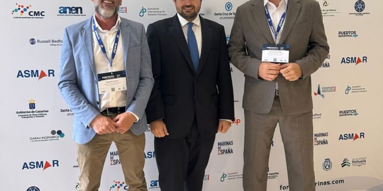 La Generalitat presenta la gestión portuaria y la futura Ley de Costas en el primer Foro Azul sobre marinas de comunidades autónomas