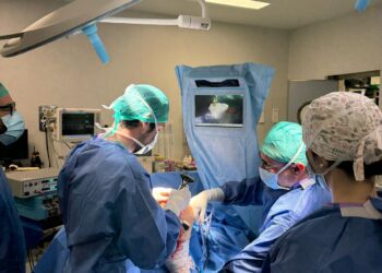El Hospital Vithas Valencia Consuelo incorpora la cirugía navegada en prótesis de rodilla