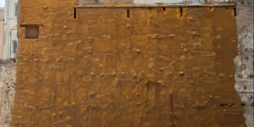 Ciutat Vella se moviliza para recuperar los espacios olvidados del centro histórico