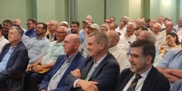 La asamblea de AVA-ASAJA reelige a Cristóbal Aguado presidente nuevamente