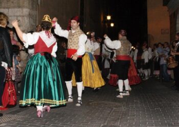 Lo Rat Penat celebrarà el pròxim dia 3 de maig les Danses de la Santa Creu