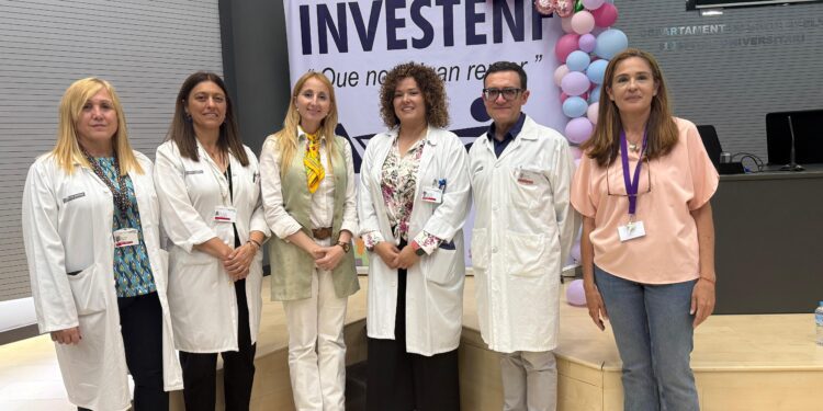 Sanidad implanta la Estrategia de Investigación en Cuidados de Enfermería en todos los departamentos de salud