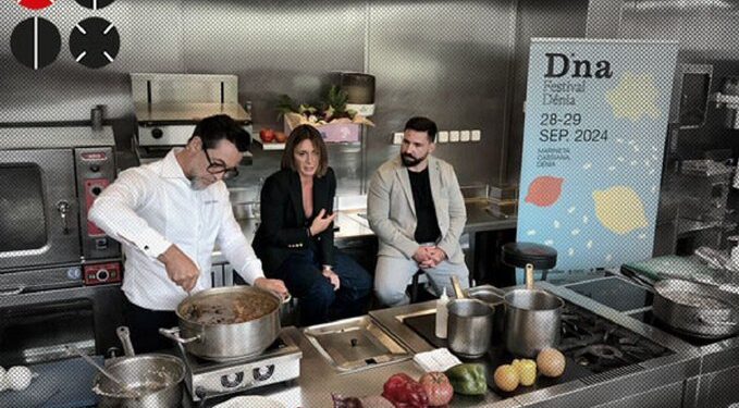 Quique Dacosta convierte su cocina en arte: "Octau", el primer menú legalmente protegido como obra artística 1 Quique Dacosta convierte su cocina en arte: «Octau», el primer menú legalmente protegido como obra artística