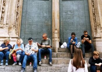 La Lonja de Valencia, de los bocadillos y de las tapitas