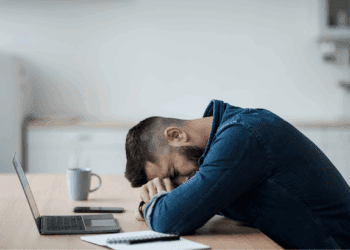 Especialistas de los hospitales Vithas destacan la importancia del abordaje multidisciplinar de la fatiga crónica