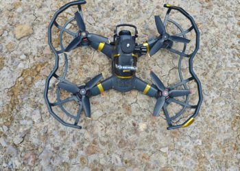 Denunciado por sobrevolar la Central Nuclear de Cofrentes con un dron