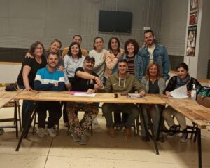 Firma de contratos para las próximas Fallas a contrareloj y sin Artistas Falleros 3 Falla El Trencall