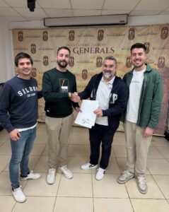 Firma de contratos para las próximas Fallas a contrareloj y sin Artistas Falleros 2 Falla Els Generals