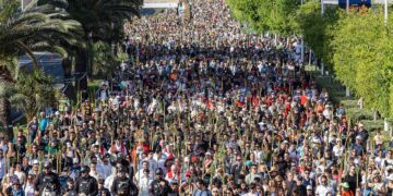 Récord de devoción en la Santa Faz 2025: más de 350.000 peregrinos han llenado las calles de Alicante
