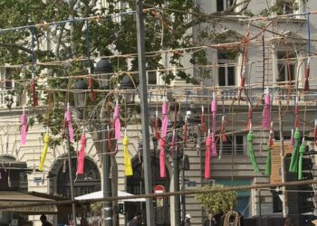 Valéncia celebra hoy el Día de la Madre con una mascletá en la Plaza del Ayuntamiento