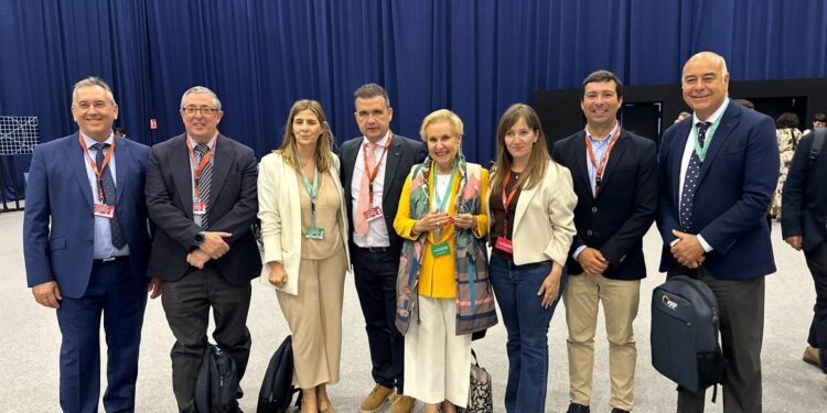 CEAT participa en la cumbre del Partido Popular europeo y refuerza su compromiso con una Europa de los trabajadores y emprendedores 1 CEAT participa en la cumbre del Partido Popular europeo y refuerza su compromiso con una Europa de los trabajadores y emprendedores