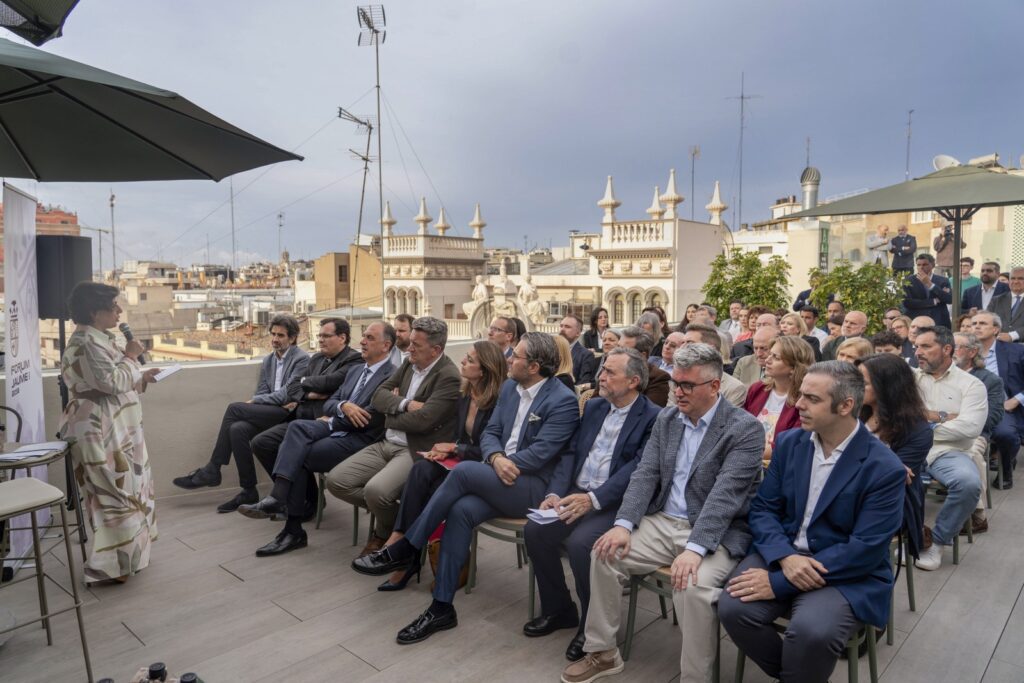 El Fòrum Jaume I 2038 inicia su andadura en Valencia para homenajear al fundador del Reino 2 Imagen de WhatsApp 2025 05 18 a las 19.31.14 f4300496