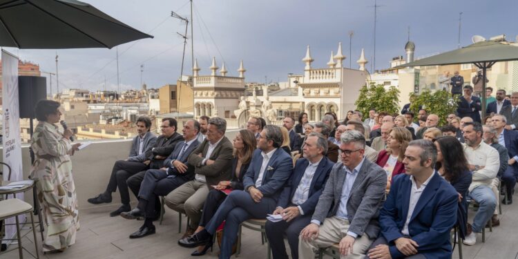 El Fòrum Jaume I 2038 inicia su andadura en Valencia para homenajear al fundador del Reino 1 El Fòrum Jaume I 2038 inicia su andadura en Valencia para homenajear al fundador del Reino