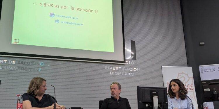 La doctora Camps presenta el proyecto europeo ODELIA en una jornada de Fisiabio sobre IA en Biomedicina 1 La doctora Camps presenta el proyecto europeo ODELIA en una jornada de Fisiabio sobre IA en Biomedicina