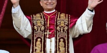 León XIV y la conexión con sus predecesores; pasado, presente y futuro de una iglesia que quiere ser más cercana